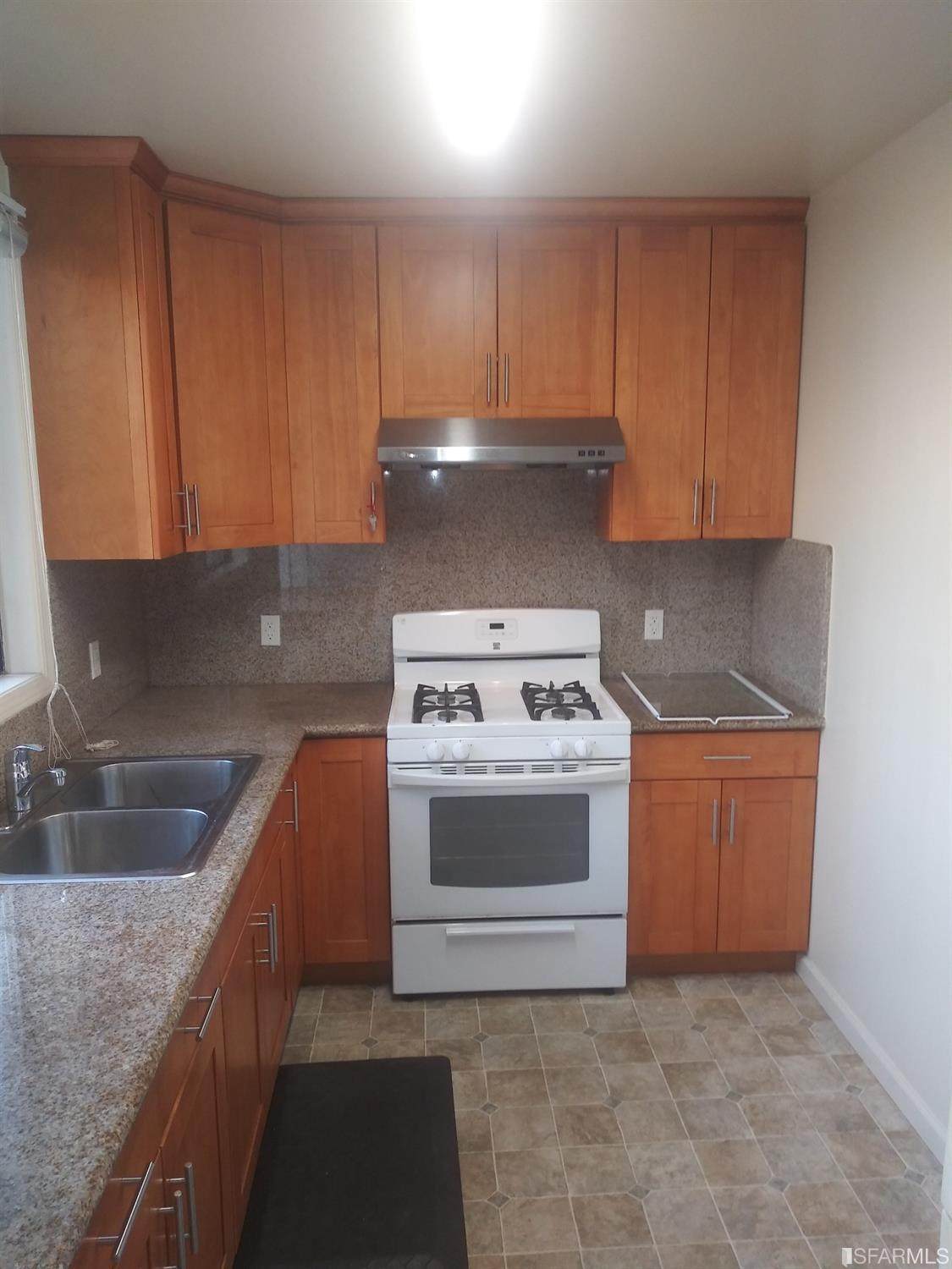 121 Julian Avenue - Photo 1