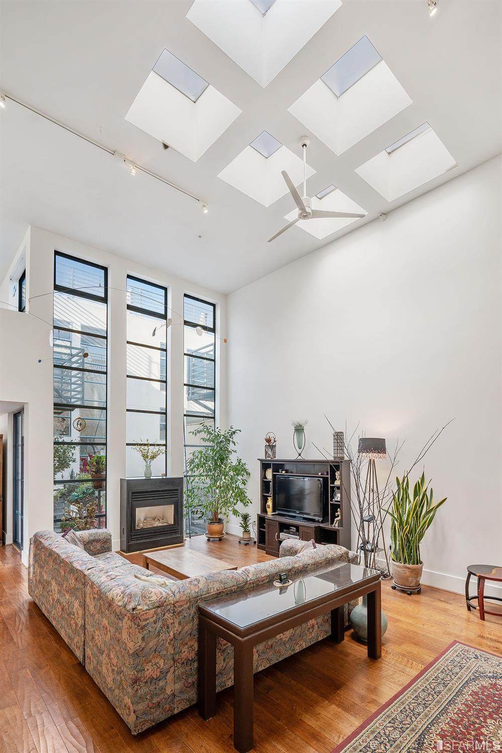 920 Harrison Street - Photo 1