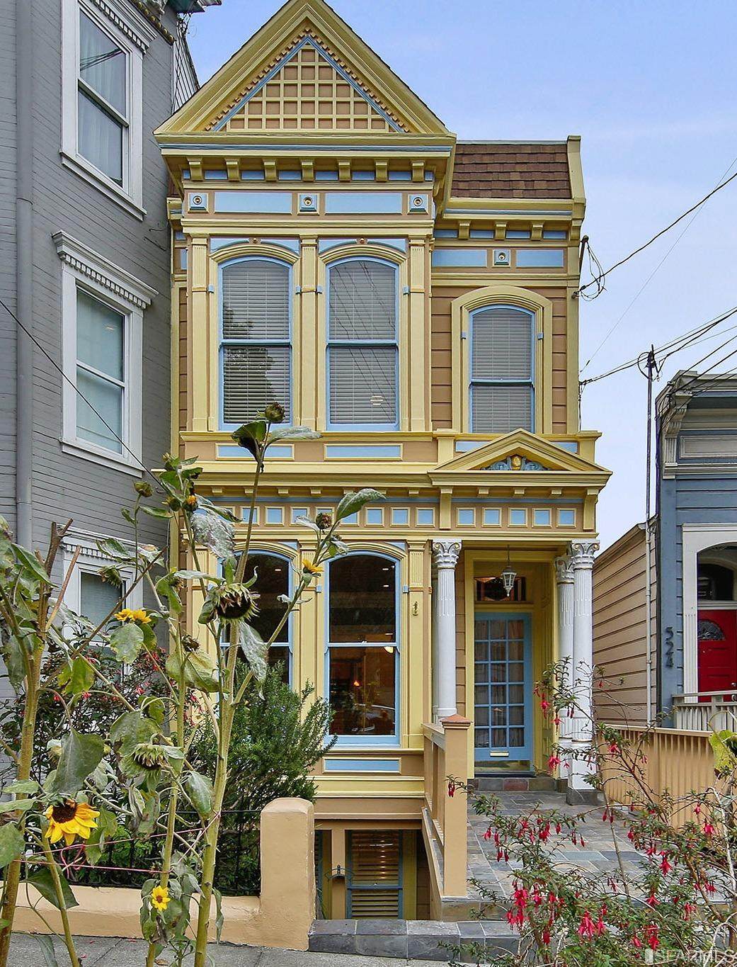 528 Clipper Street - Photo 1