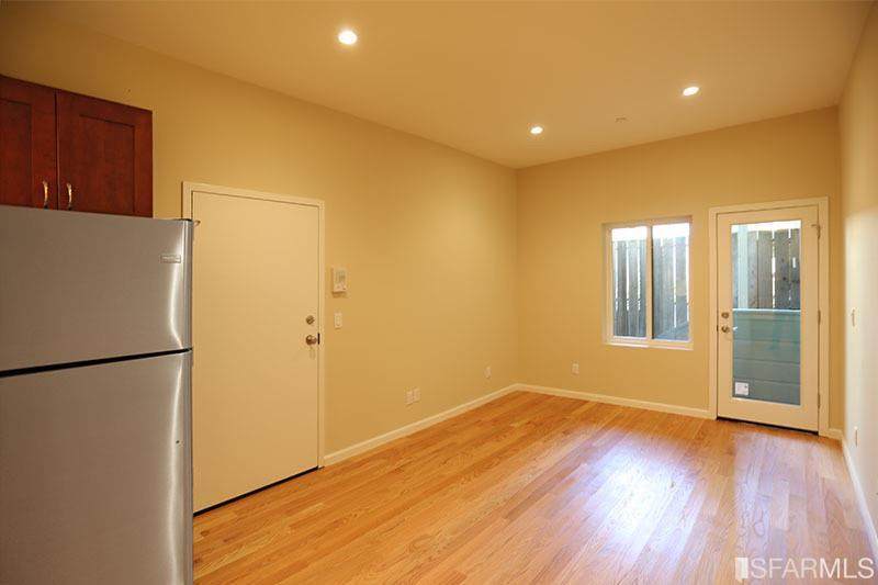 2138 Jones Street - Photo 1