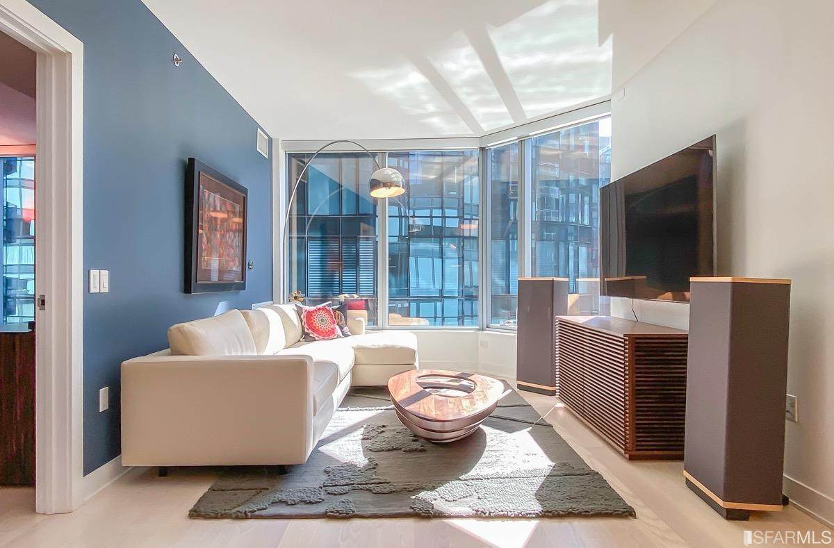 318 Main Street - Photo 1