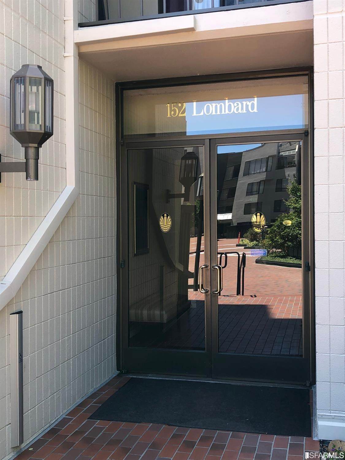 152 Lombard Street - Photo 1