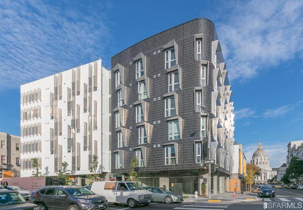 388 Fulton Street - Photo 1