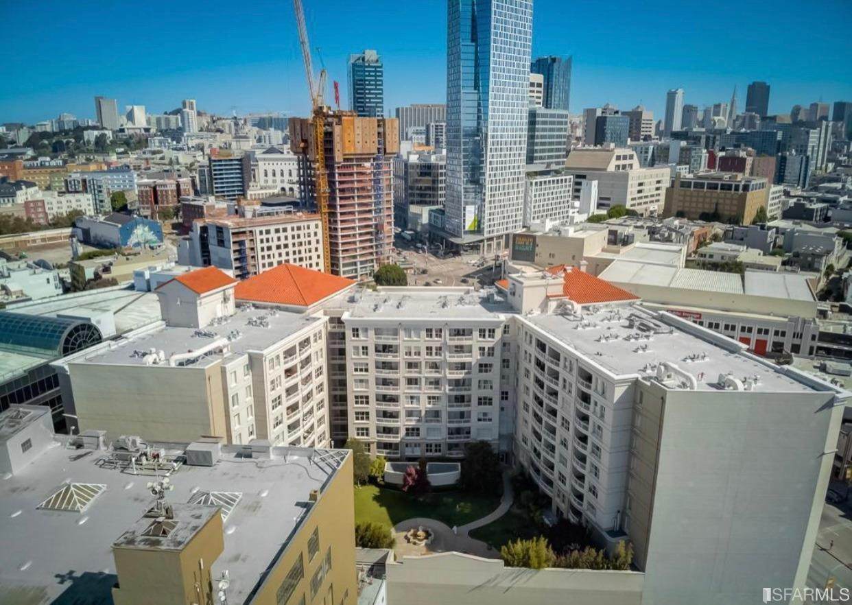 140 Van Ness Avenue - Photo 1