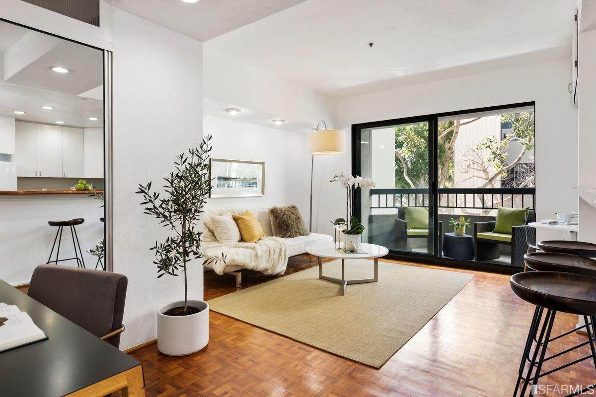 601 Van Ness Avenue - Photo 1