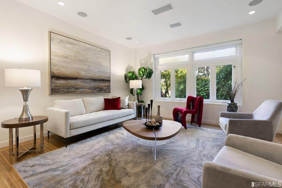 637 Powell Street - Photo 1