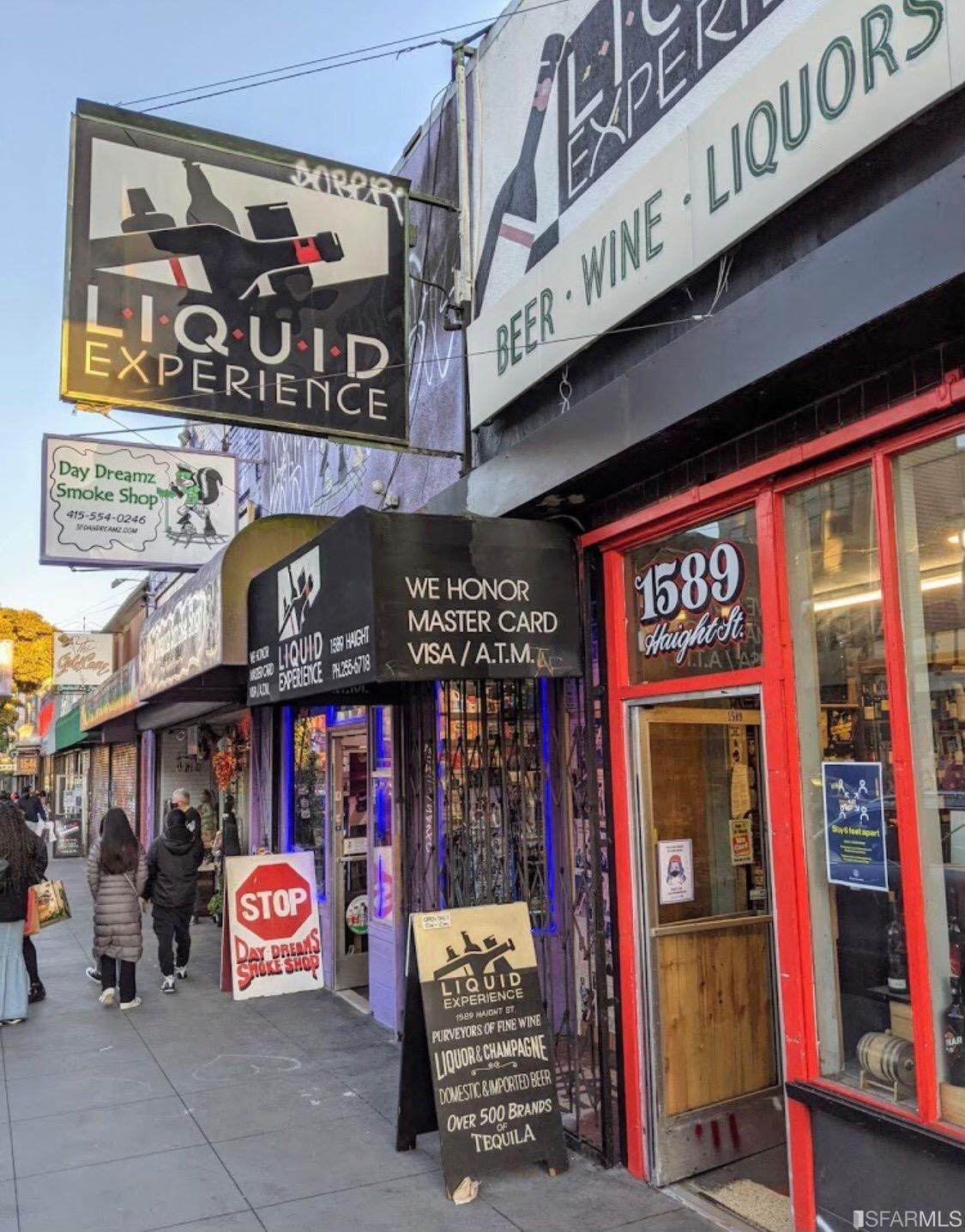 1589 Haight Street - Photo 1
