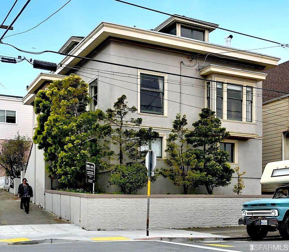 1601 11th Avenue - Photo 1