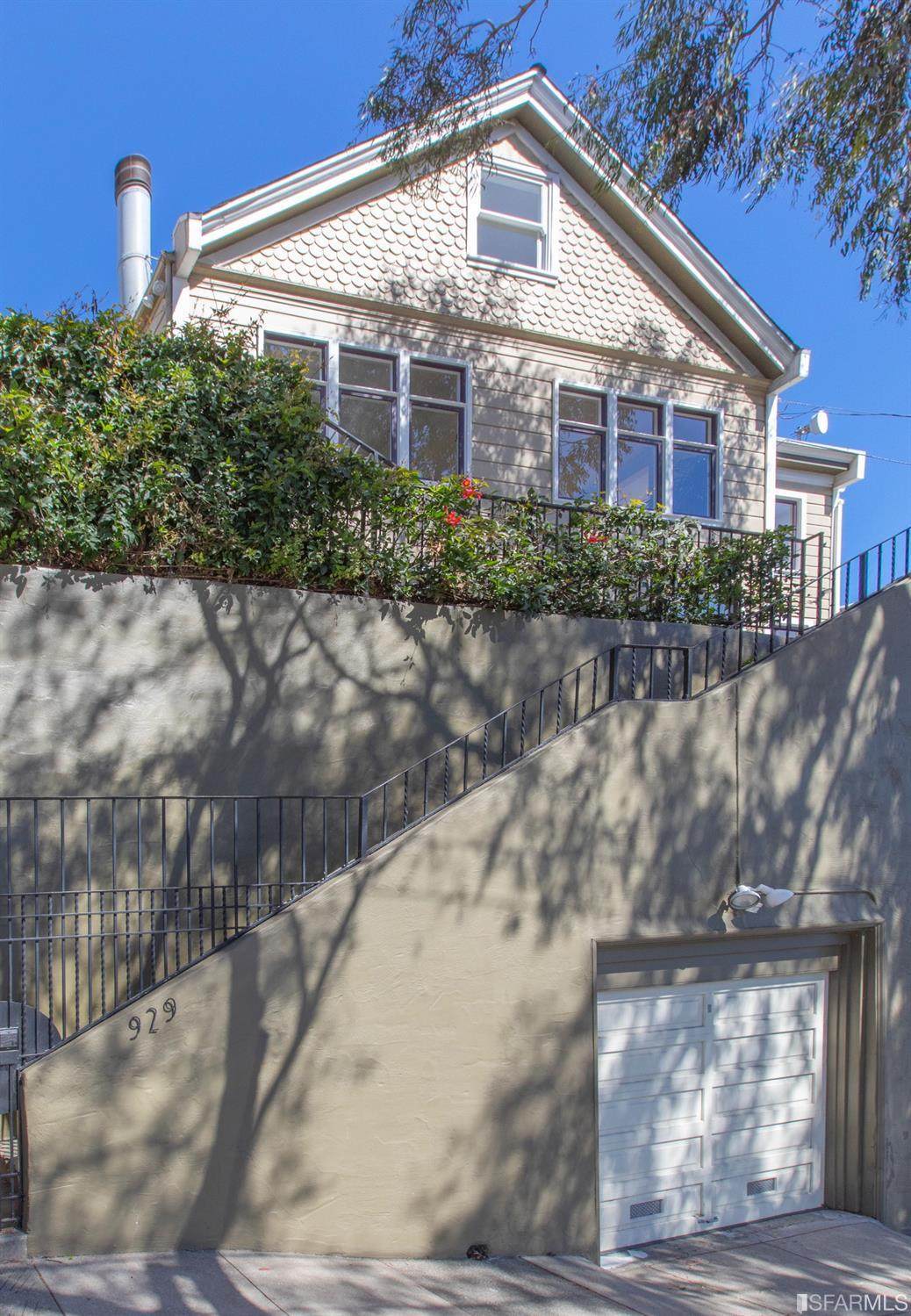 929 Rhode Island Street - Photo 1