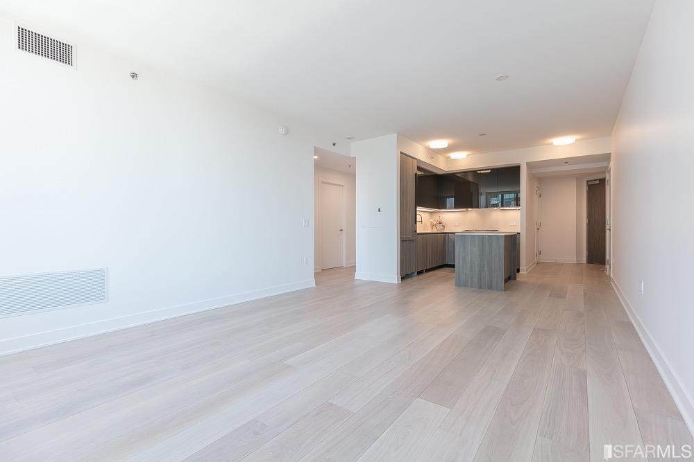 201 Folsom Street - Photo 1
