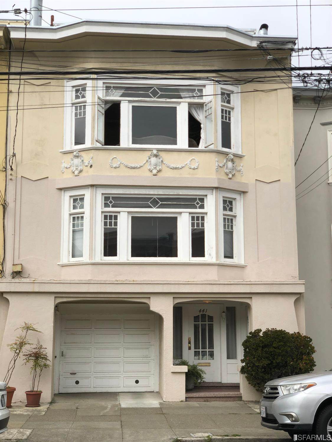 439 28th Avenue - Photo 1