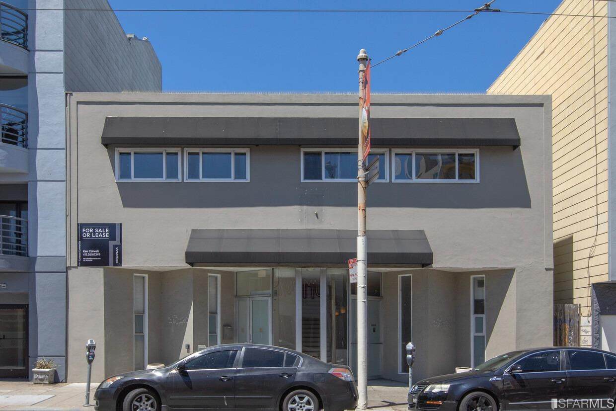 3325 Fillmore Street - Photo 1