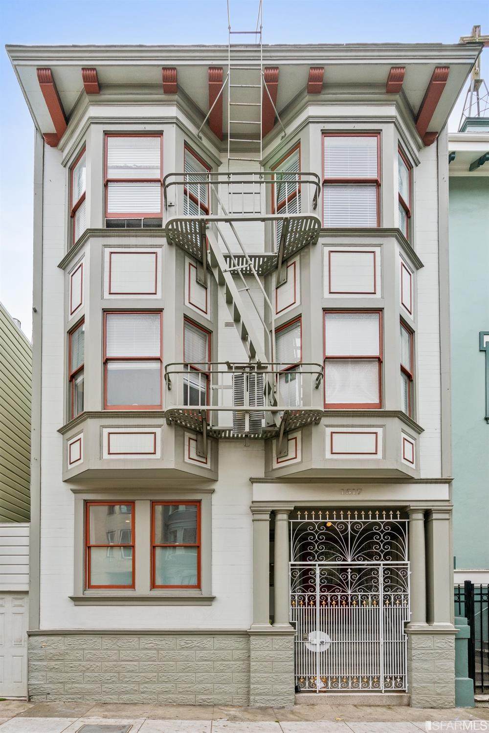 1517 Waller Street - Photo 1