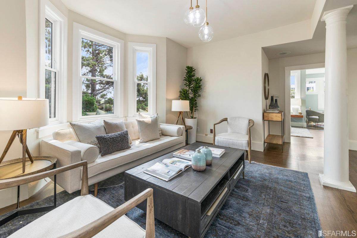 264 Henry Street - Photo 1