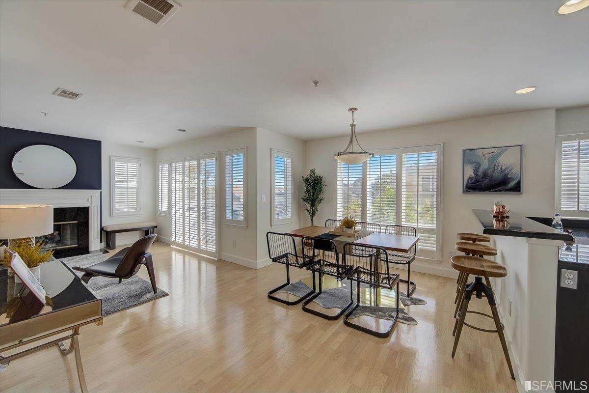 270 Henry Street - Photo 1