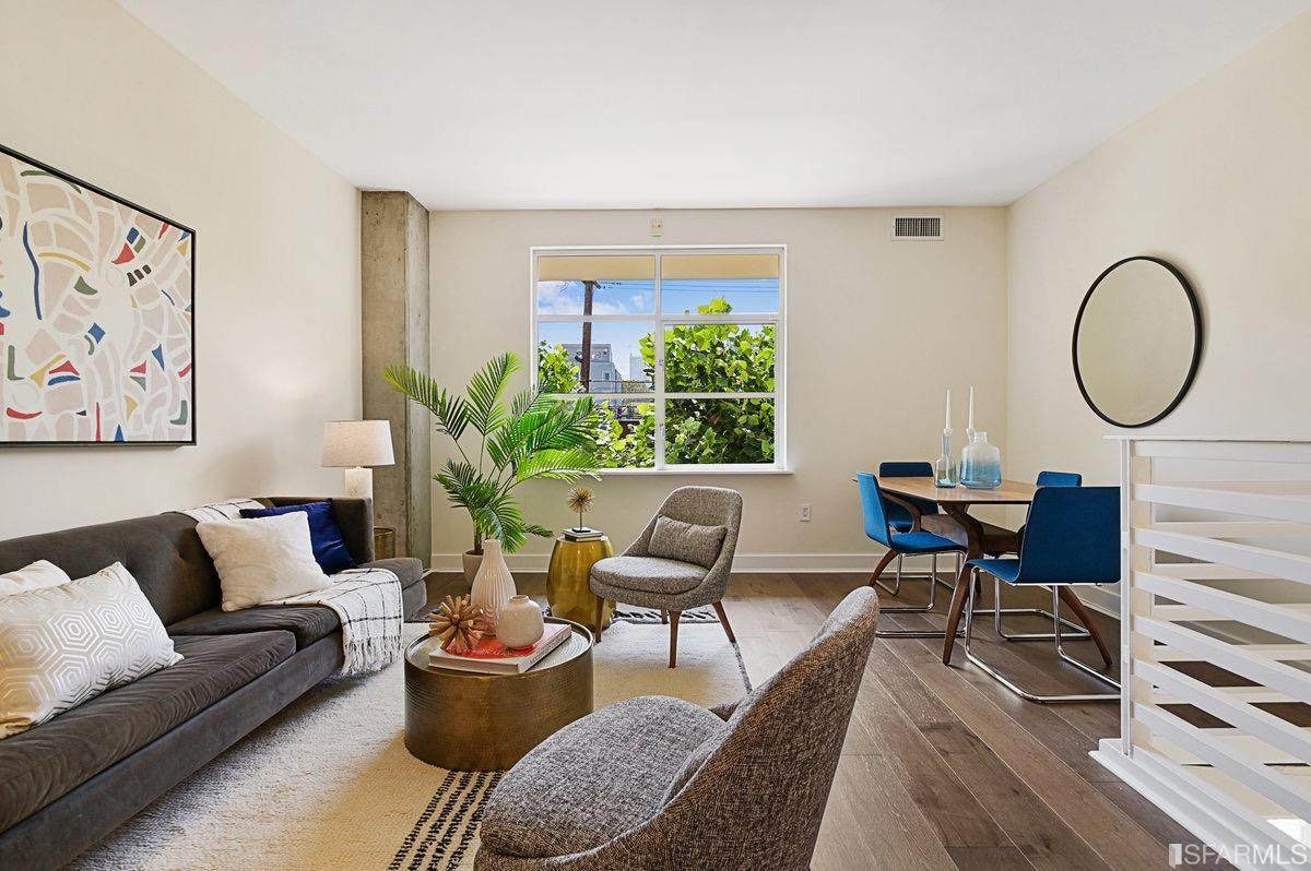 530 Chestnut Street - Photo 1