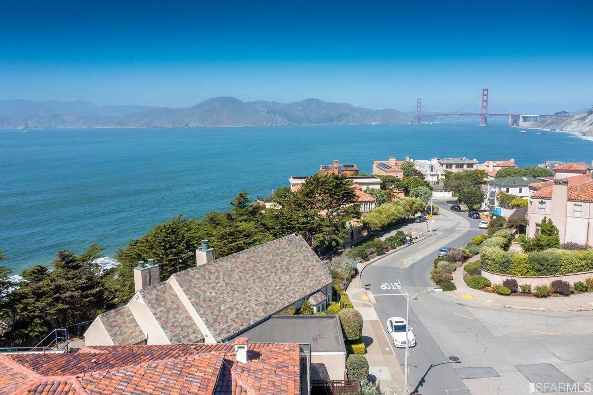 550 El Camino Del Mar - Photo 1