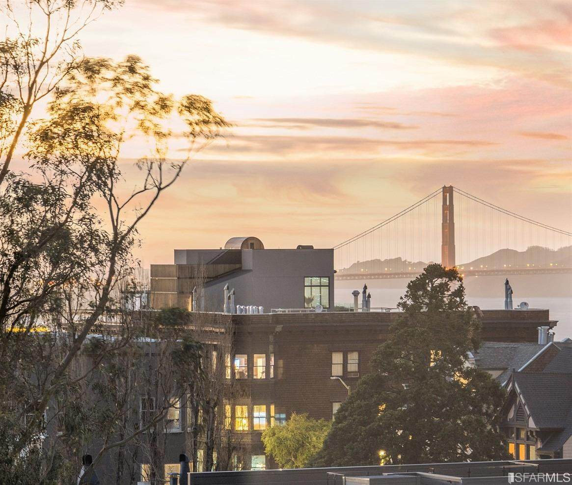 4 Russian Hill Place - Photo 1