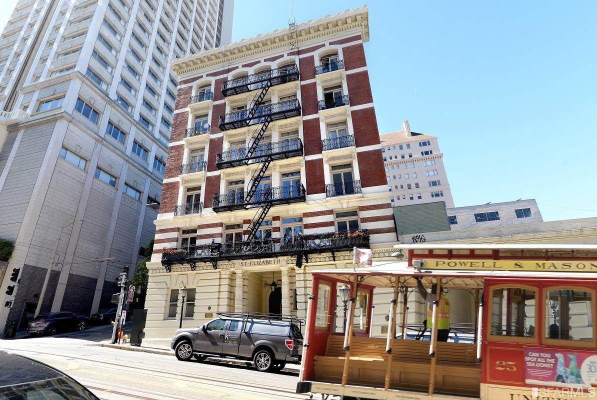 901 Powell Street - Photo 1