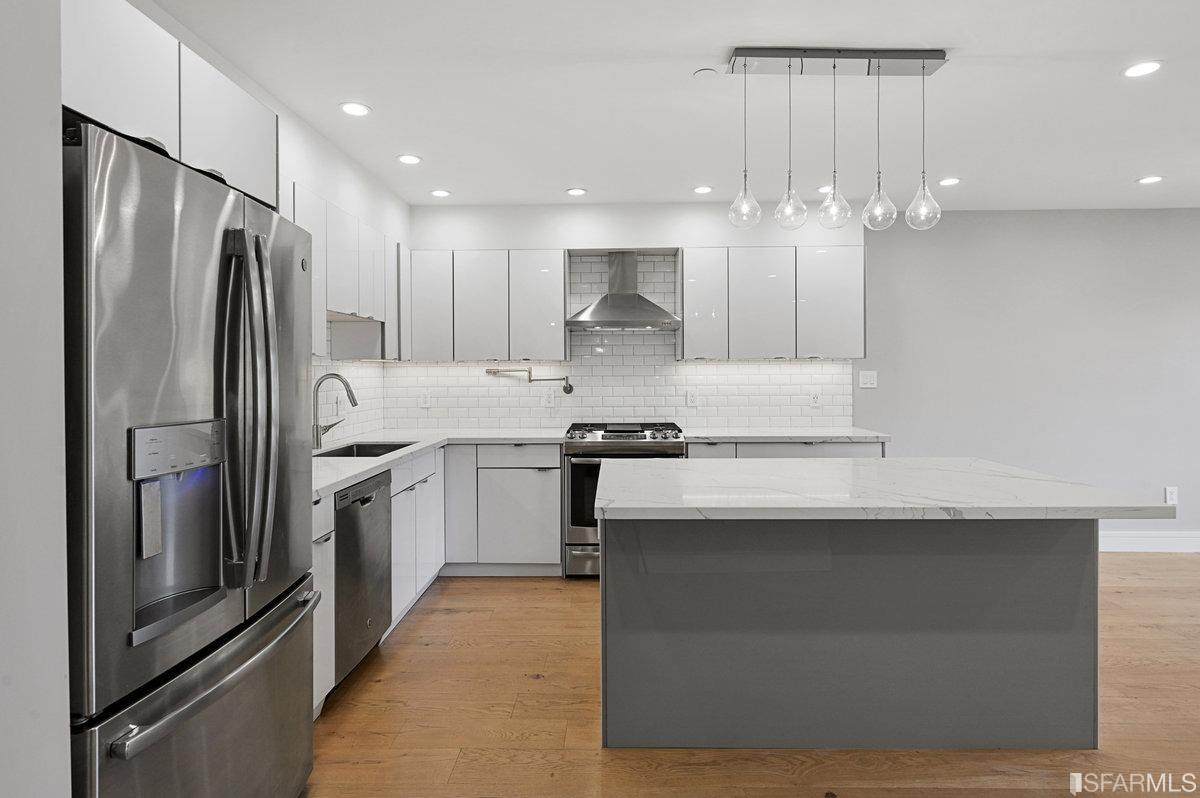 2315 Balboa Street - Photo 1