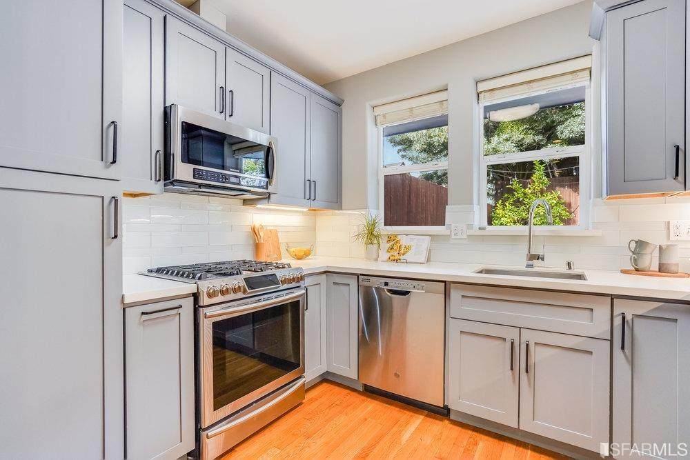 1168 Fell Street - Photo 1
