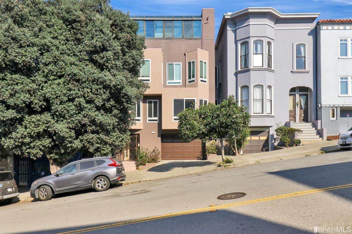 276 Parker Avenue - Photo 1