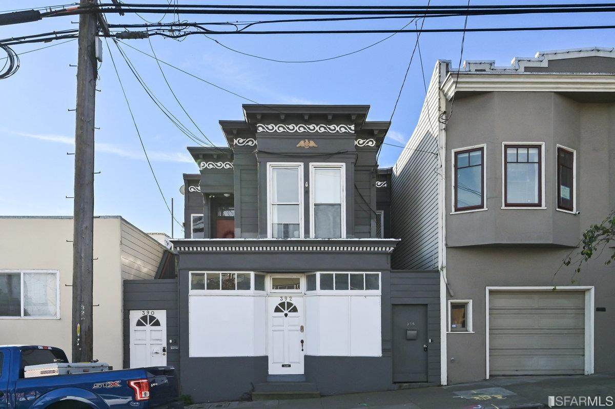 390 Crescent Avenue - Photo 1