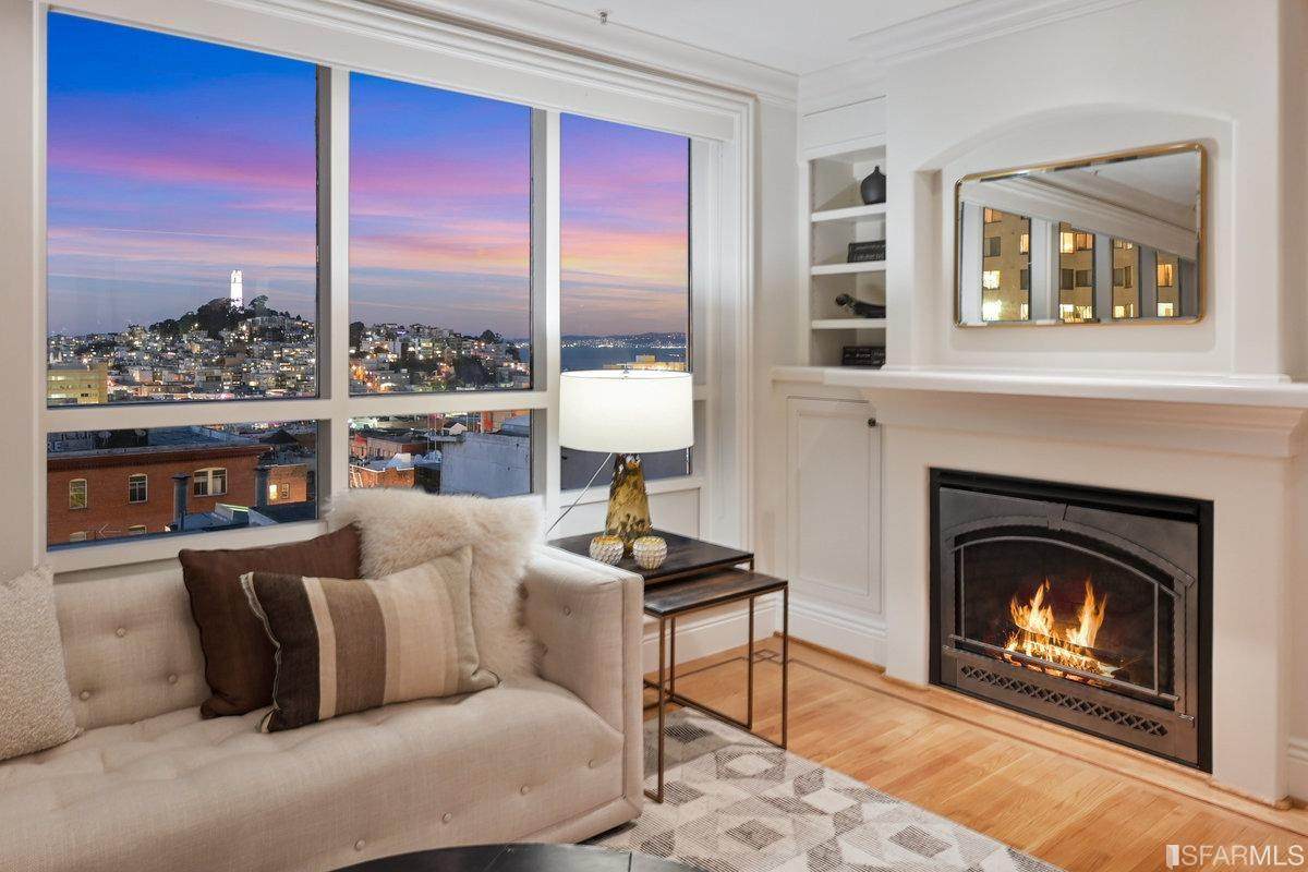 720 Stockton Street - Photo 1