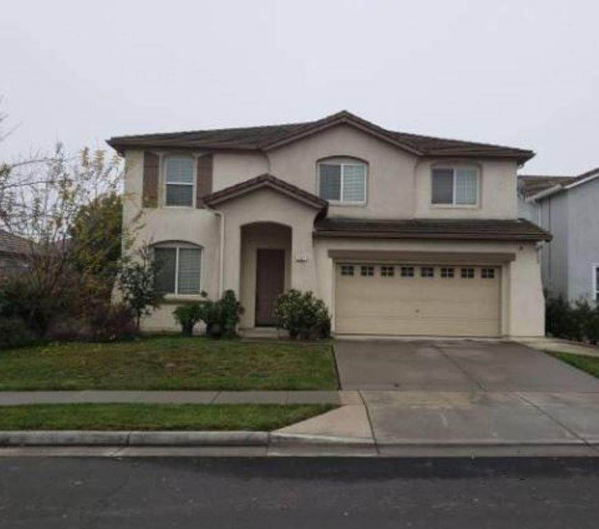 2427 Pheasant Hollow Drive - Photo 1