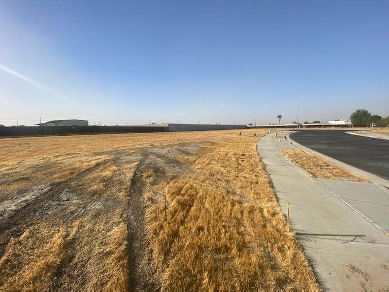 1500 Racquet Club Drive - Photo 1