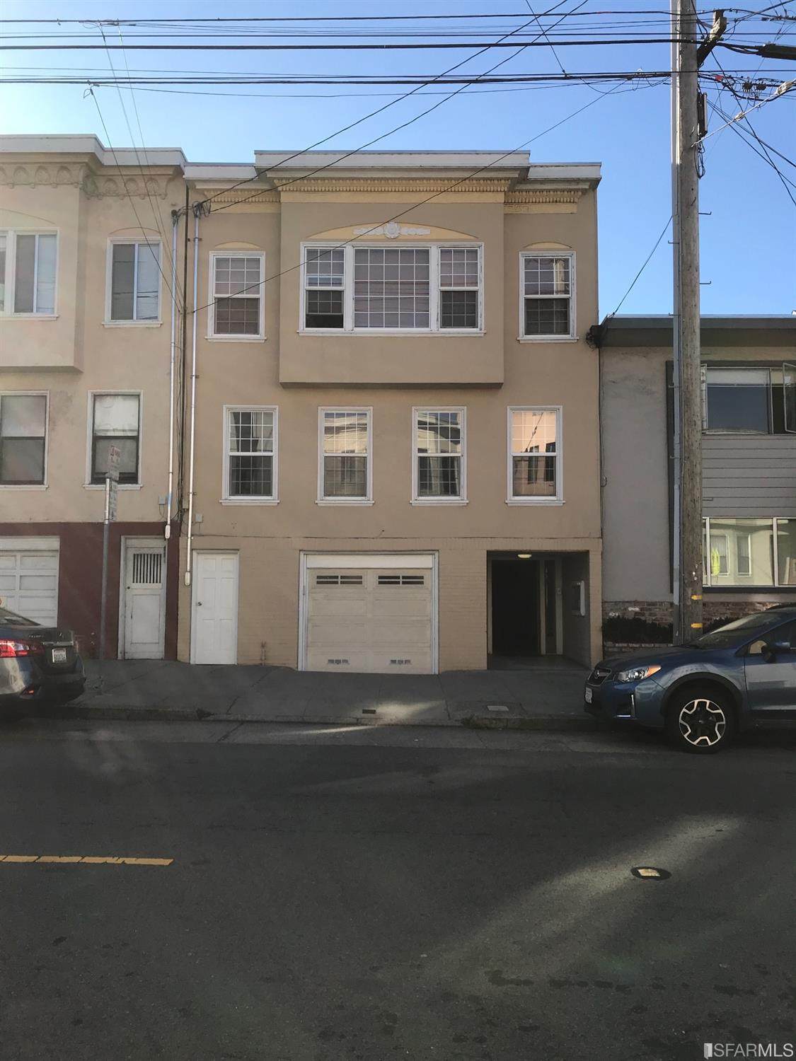 719 6th Avenue - Photo 1