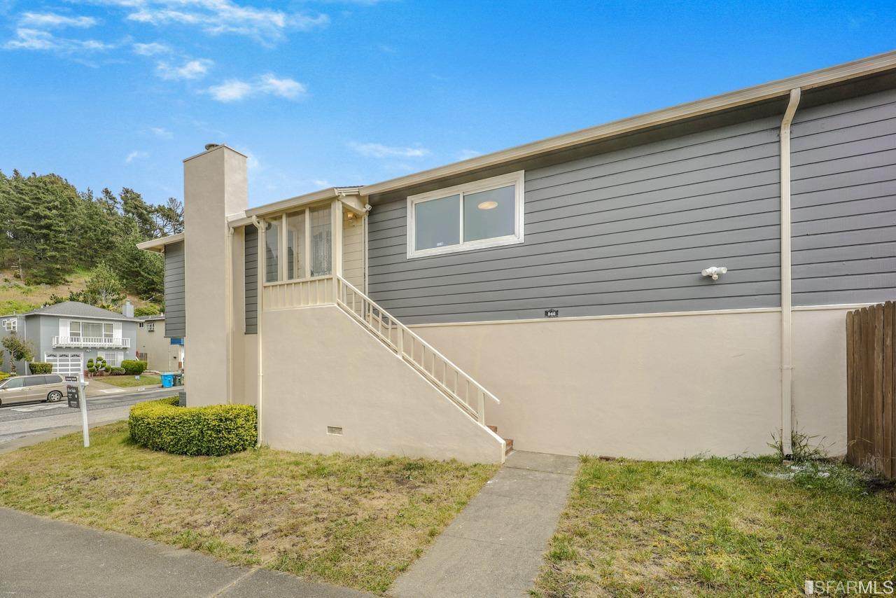 540 Rutland Drive - Photo 1