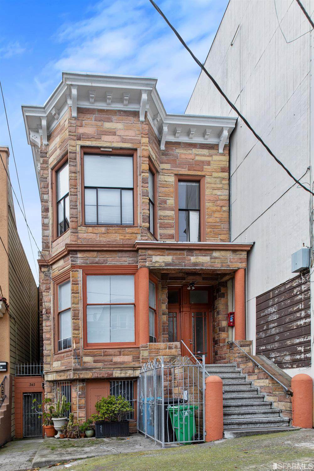 343 Pierce Street - Photo 1
