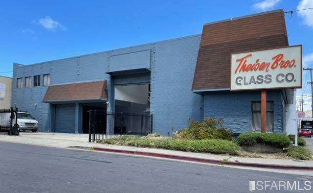 1015 San Mateo Avenue - Photo 1