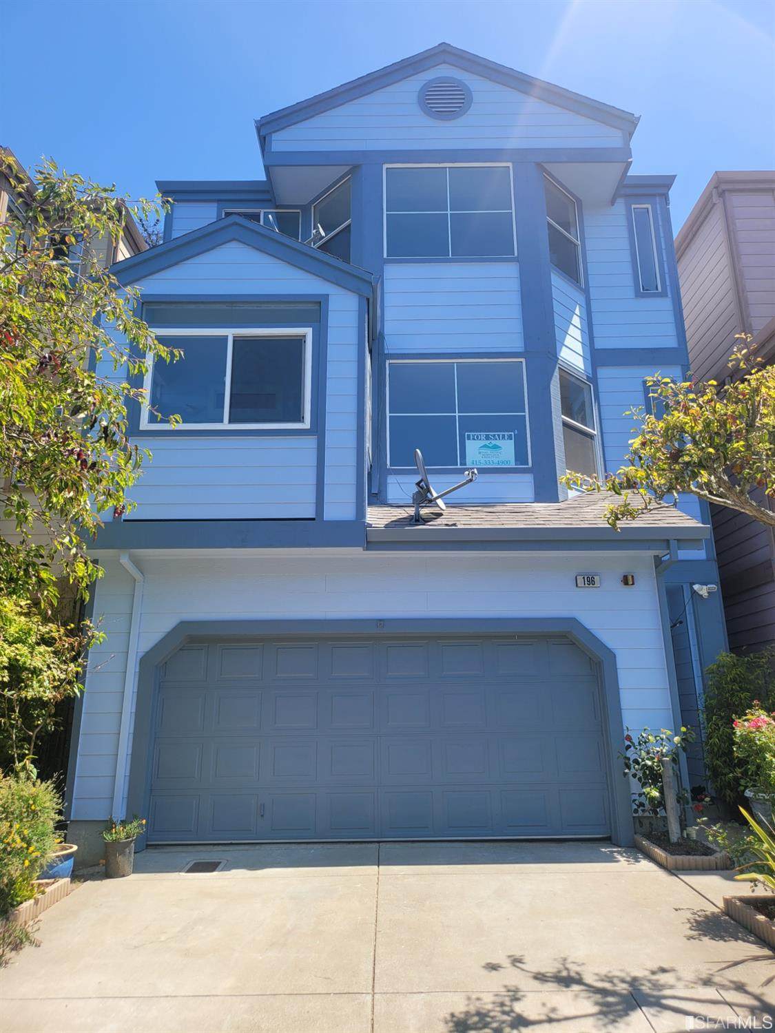 196 Melissa Circle - Photo 1