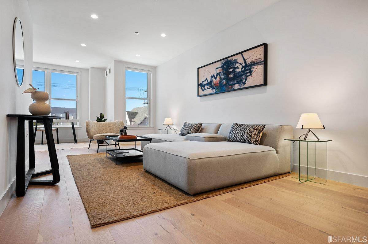 2224 Clement Street - Photo 1