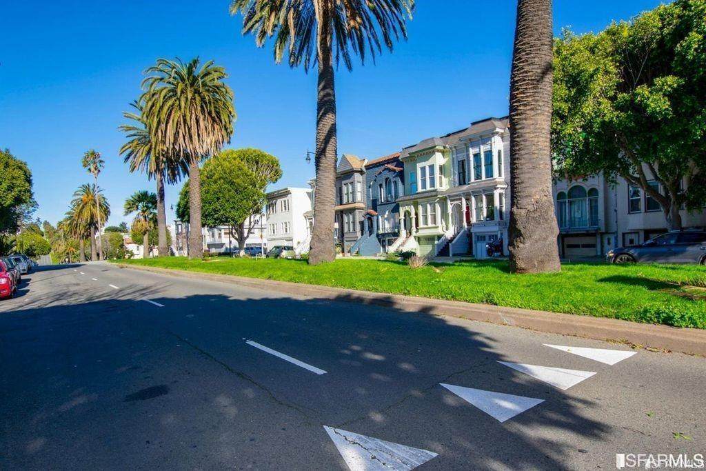 1544 Dolores Street - Photo 1