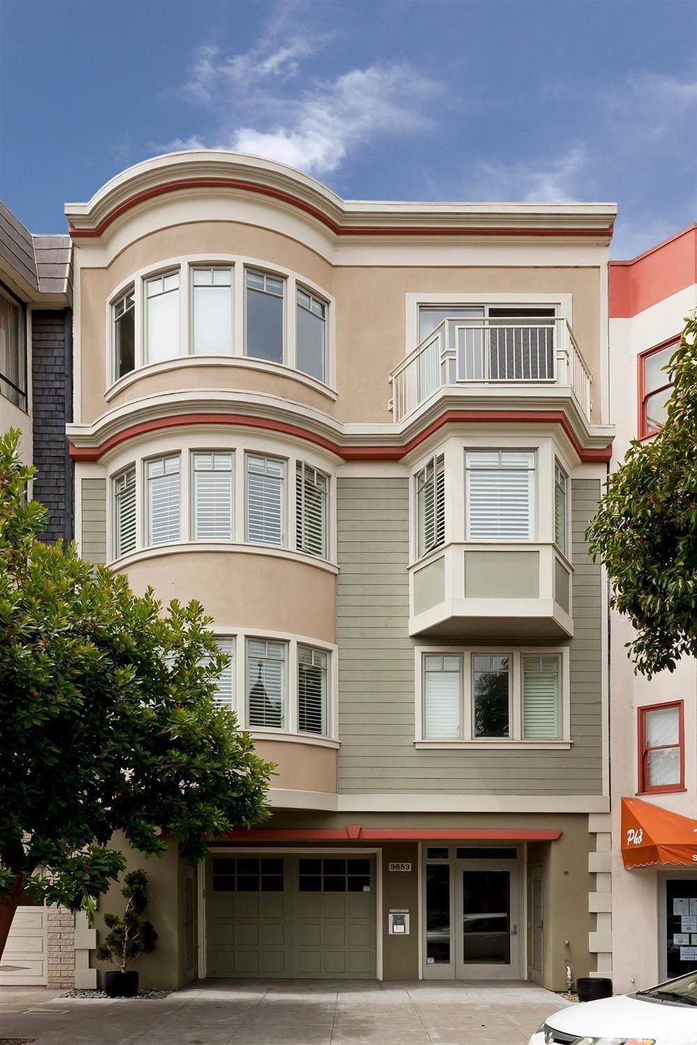 3653 Buchanan Street - Photo 1