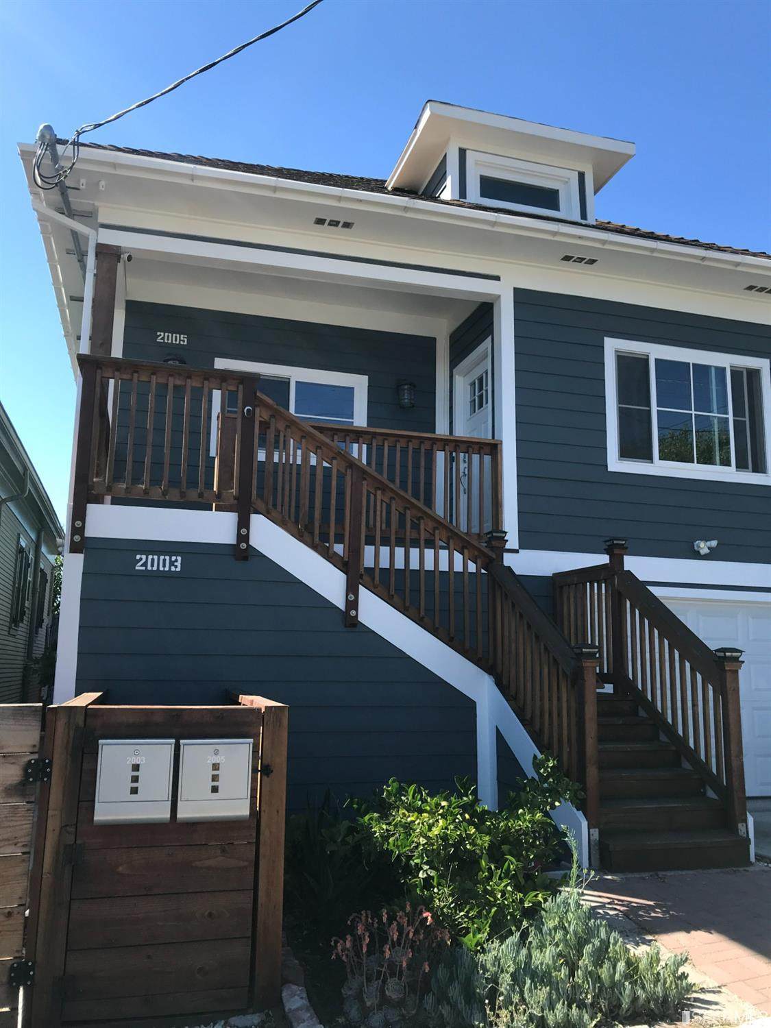 2005 Crosby Avenue - Photo 1
