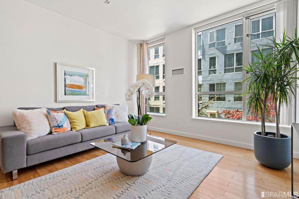 888 7th Street - Photo 1