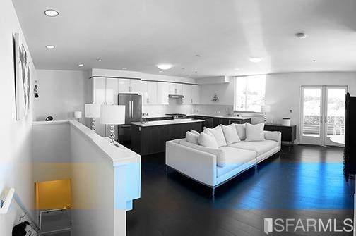 555 Innes Avenue - Photo 1