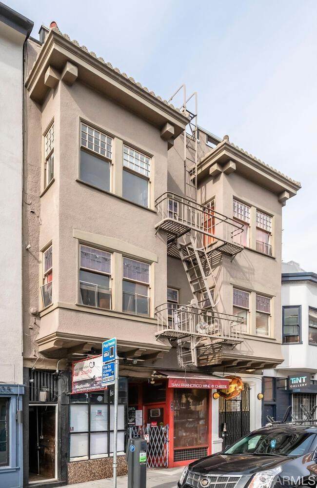 141 Gough Street - Photo 1
