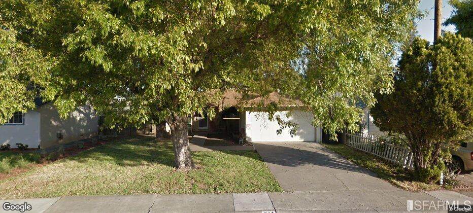 914 Santa Lucia Drive - Photo 1