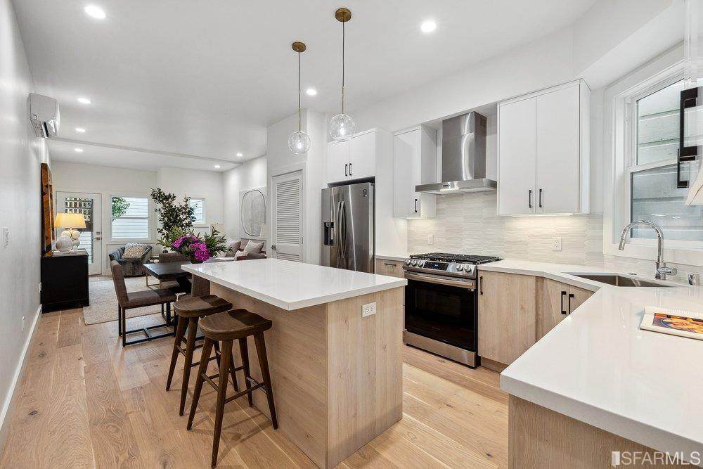 556 Sanchez Street - Photo 1