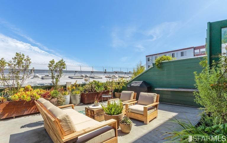 2169 Folsom Street - Photo 1