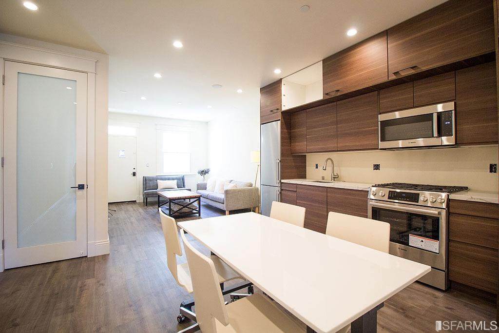 648 Lombard Street - Photo 1