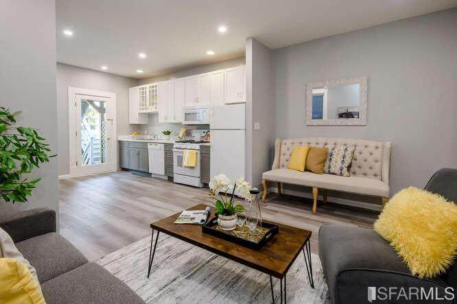 438 30th Street - Photo 1