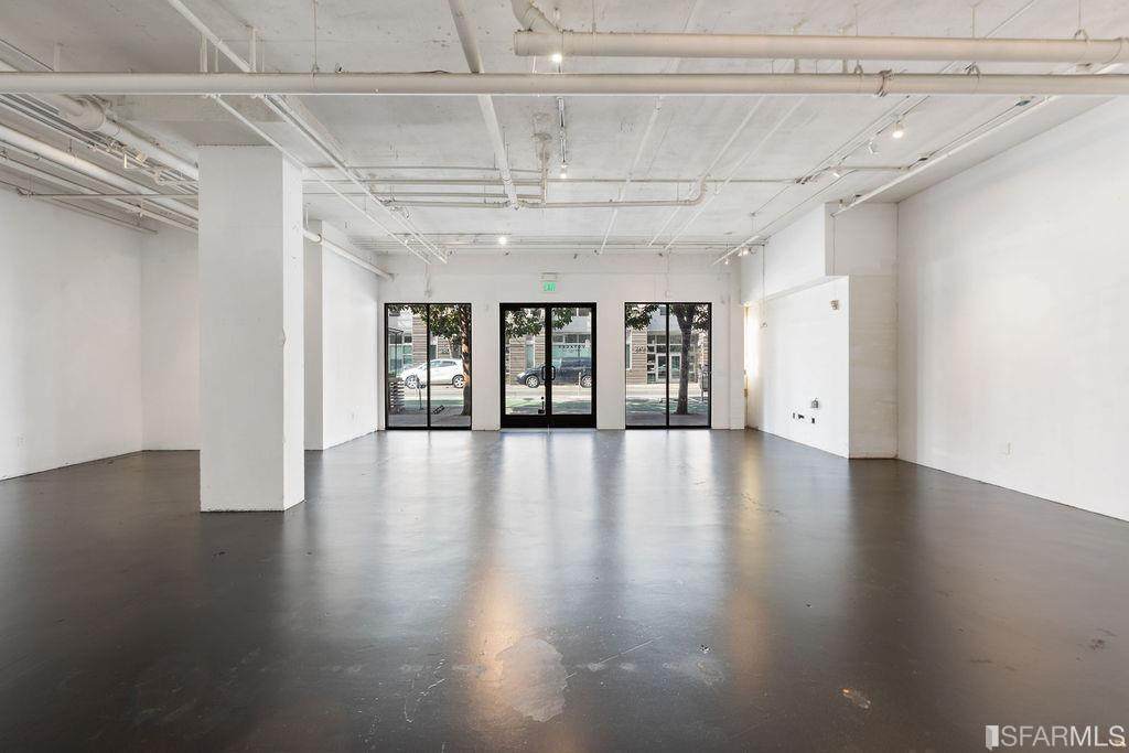 365 Valencia Street - Photo 1