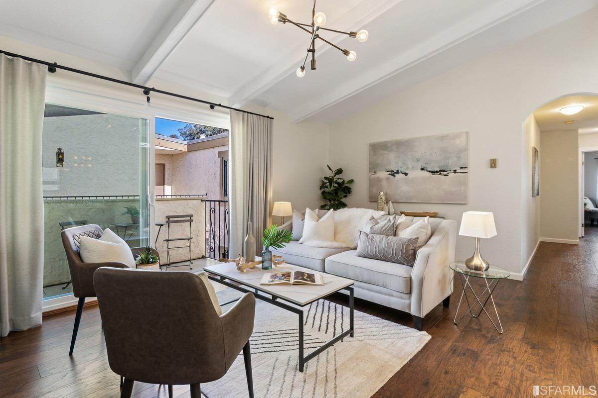 1209 Oak Grove Avenue - Photo 1