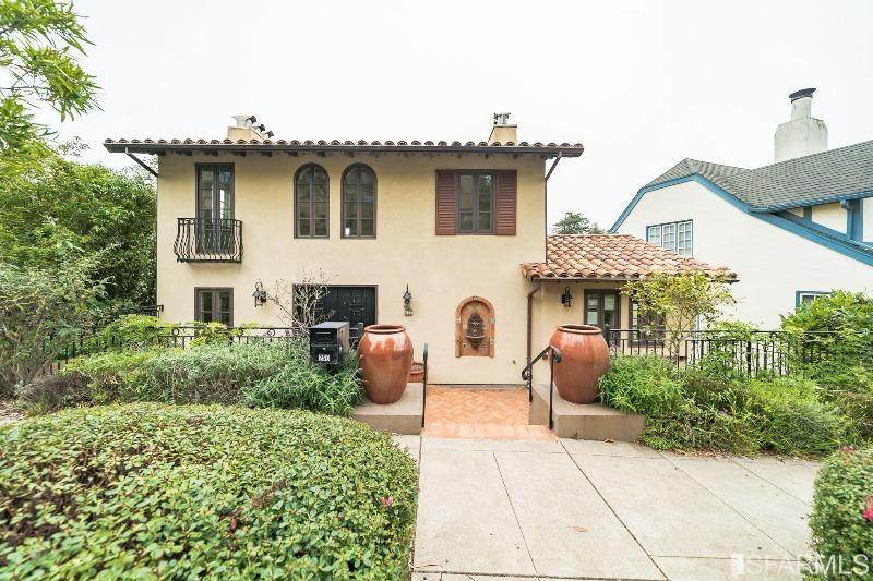 250 Santa Paula Avenue - Photo 1